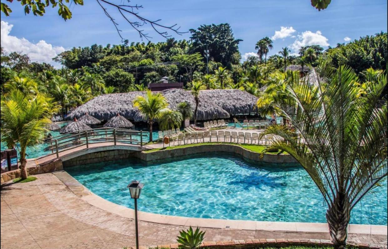 Rio Quente Luupi- Apartamento-131 P Luaran gambar